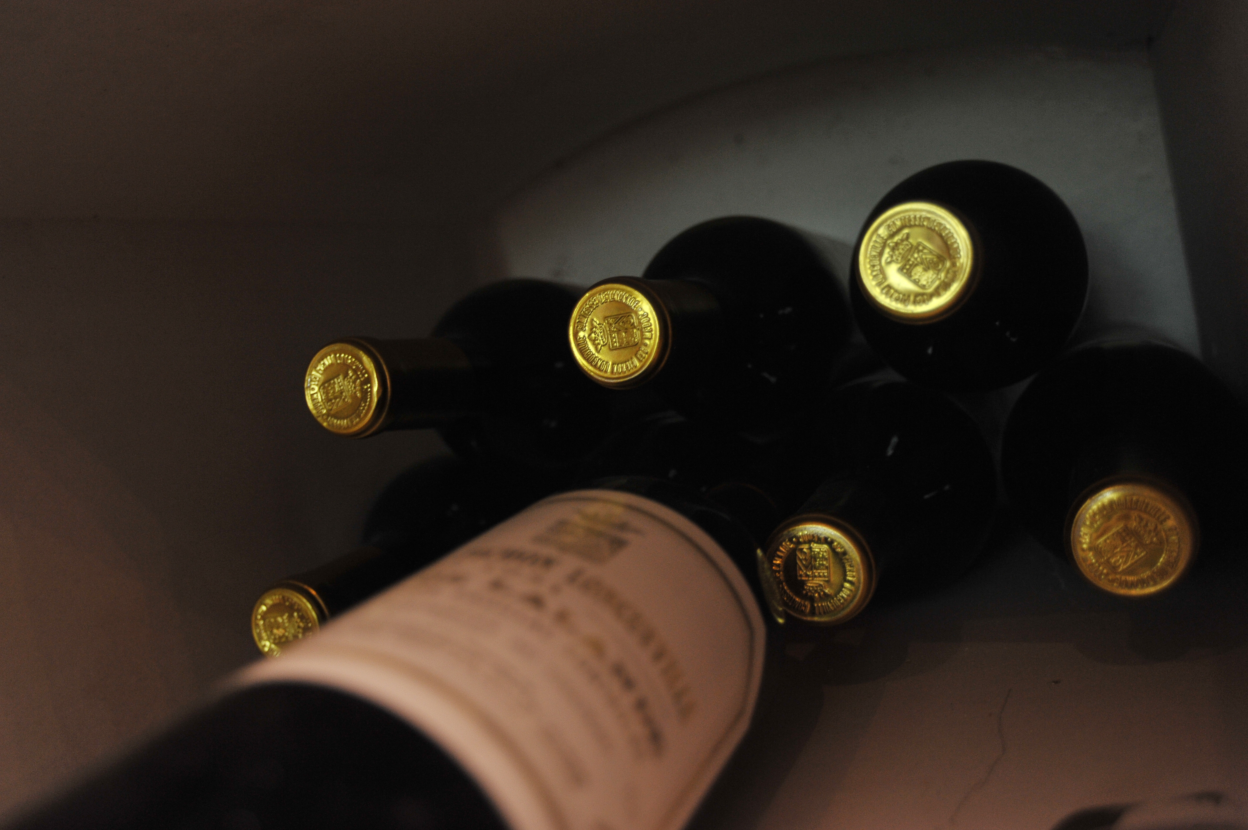 Read more about the article Tasting: the three stages of evolution of red wines