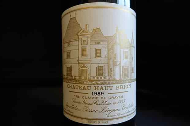 Read more about the article Auction Report: October led by Haut Brion 1989, Bonneau, Château-Chalon, Overnoy and top champagnes