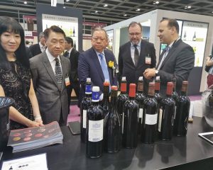 Read more about the article iDealwine world tour, part 3 | Hong Kong Wine Fair