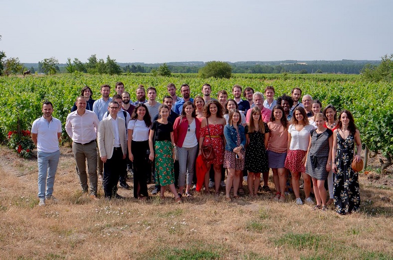 iDealwine team