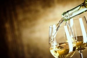 Read more about the article Winning White Wines | Our Must-Haves