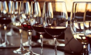 Glasses of wine for the new releases on iDealwine