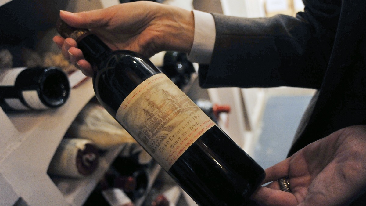 Read more about the article <strong>What fine wines to have in your cellar?</strong>