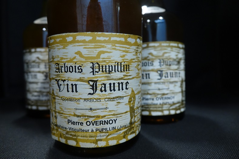 Read more about the article Vin Jaune, the remarkable yellow nectar from Jura