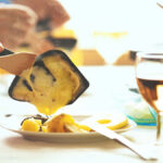 Winter pairing ideas: perfect wine matches for fondue, raclette, and tartiflette!