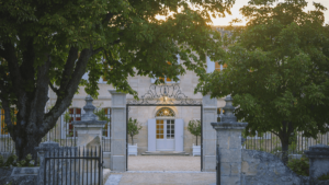 Read more about the article 2024 En Primeur | Vintage analysis and top picks from the Right Bank