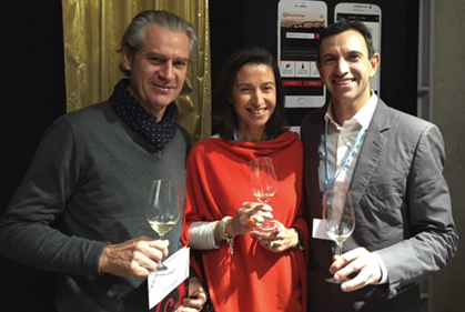 Frédéric Dufour, Angélique de Lencquesaing, and Frédéric Panaïotis at the Bettane+Desseauve 2015 Grand Tasting (®iDealwine)