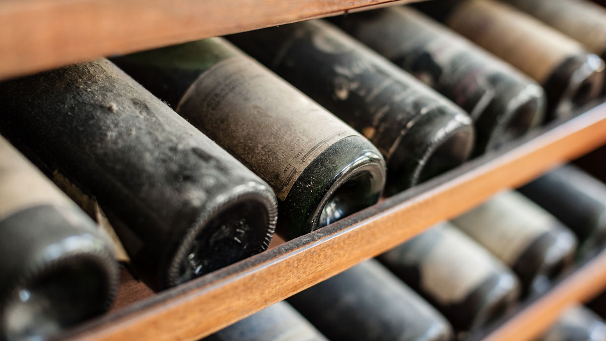 Read more about the article June 2025 Auction Report | Glory to 50-year-old Bordeaux and lost estates