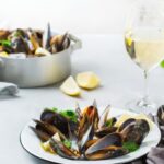 What are the best food pairings for Chablis?