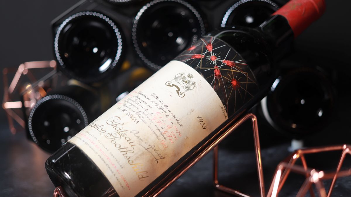 Read more about the article What is the value of Château Mouton Rothschild wines at the moment?