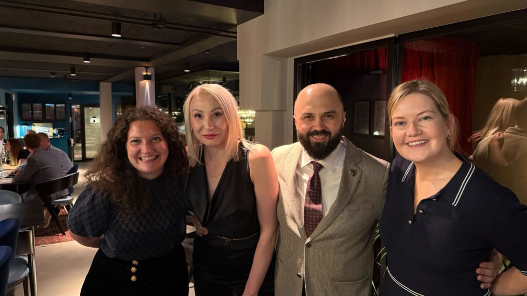 the Vault owners with the iDealwine team